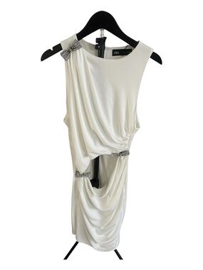 Zara Ivory Dress with front cut out and Bow Accents